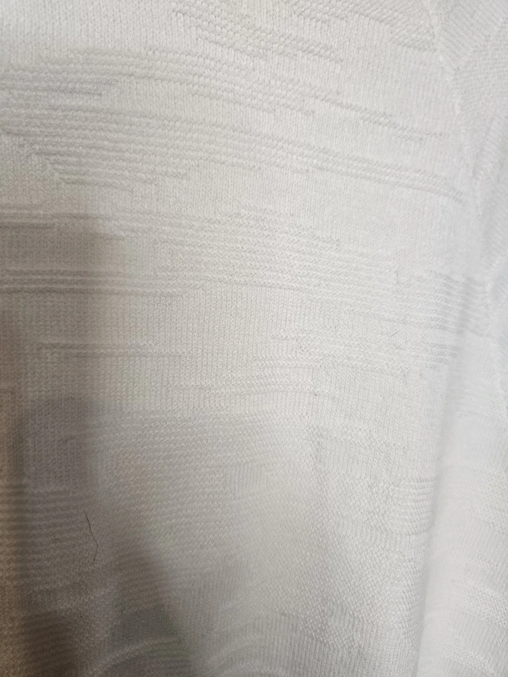 Men’s White Textured Short-Sleeve Crewneck Sweater